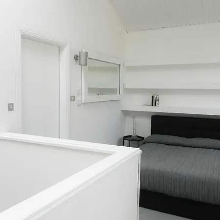 Apartment Collegio Di Spagna